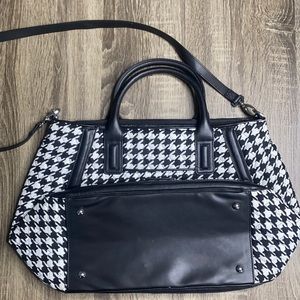 Brand New Vera Bradley Trapeze Tote